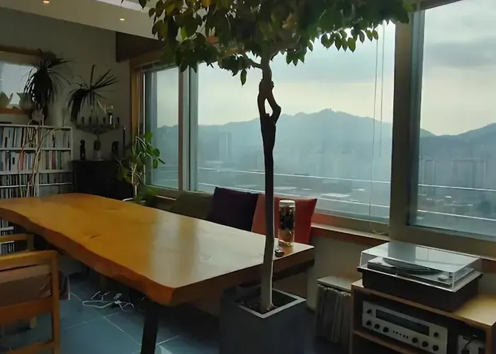 And Office Space With A Good View 빌라